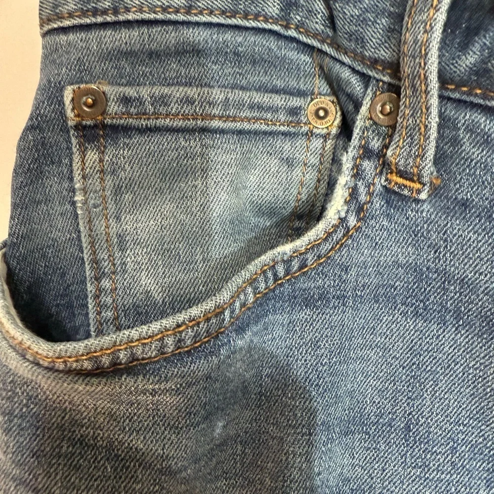 Old Navy Rugged Fit Straight Leg Jeans Built In Tough, Built In Flex Sz 34 x 30
